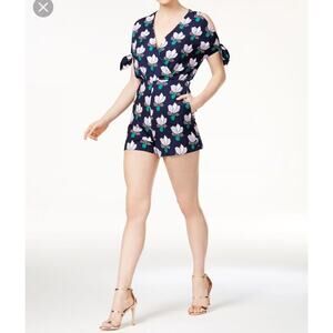 NWT MareMare Women's Cold-Shoulder‎ Floral Romper Navy Size Large Party/Cocktail